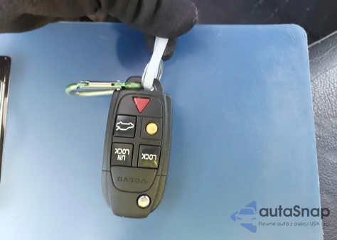 2005 Volvo S60 2.5T z USA, uszkodzony, nr VIN YV1RS592352428802